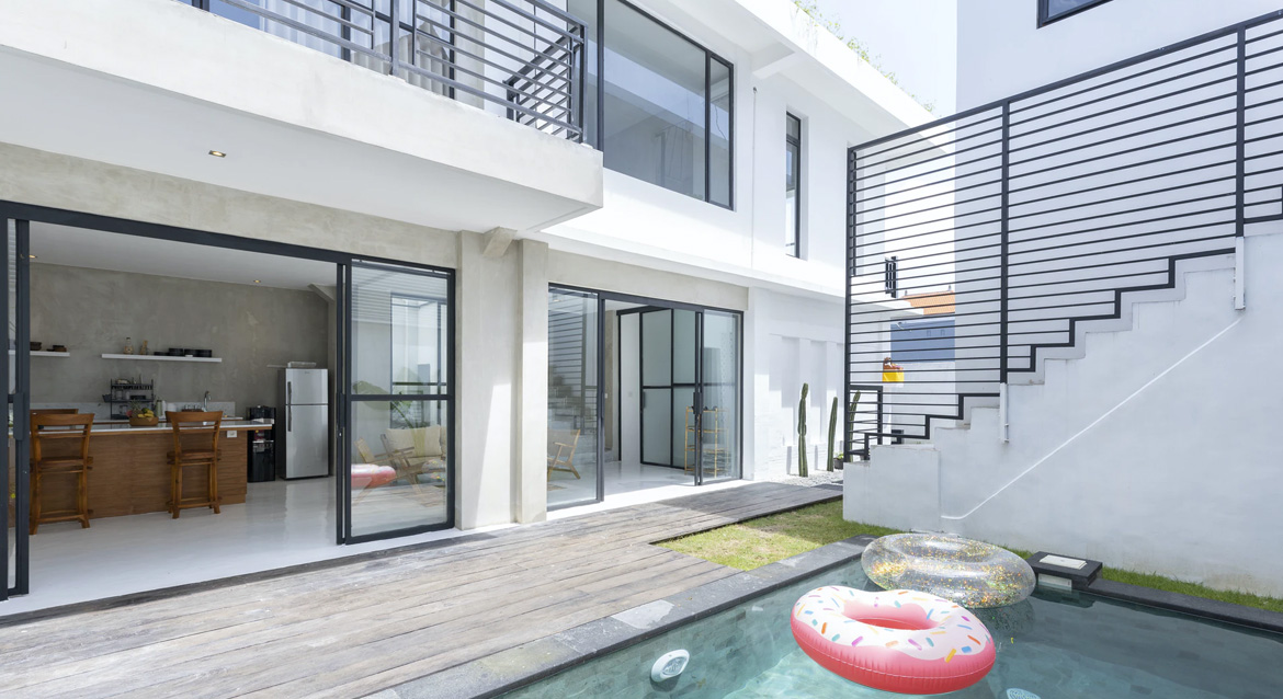 Sky Pool Villa House